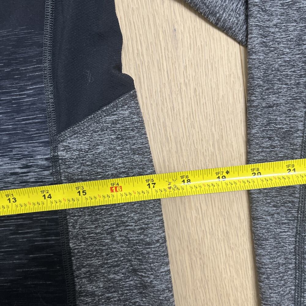Lululemon Mens M Universal Stripe Black Soot Light White Core 1/2 Zip Pullover - Picture 6 of 10